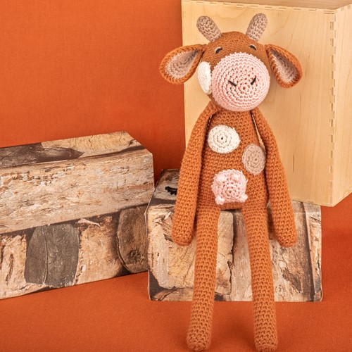Clara Cow 026