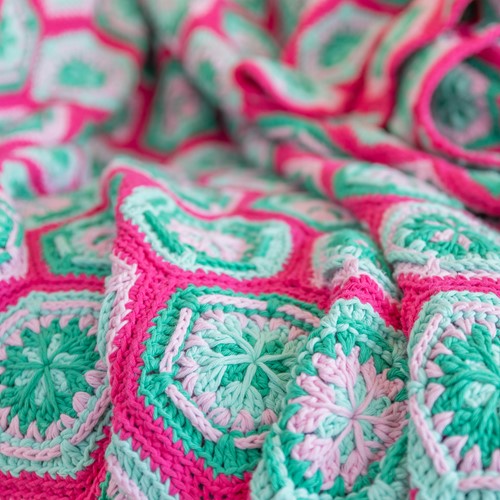 A4 PDF Flower Hexagon Blanket-2