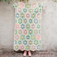 Garden Party Blanket-2