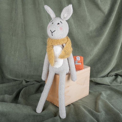 Rosie Rabbit 004