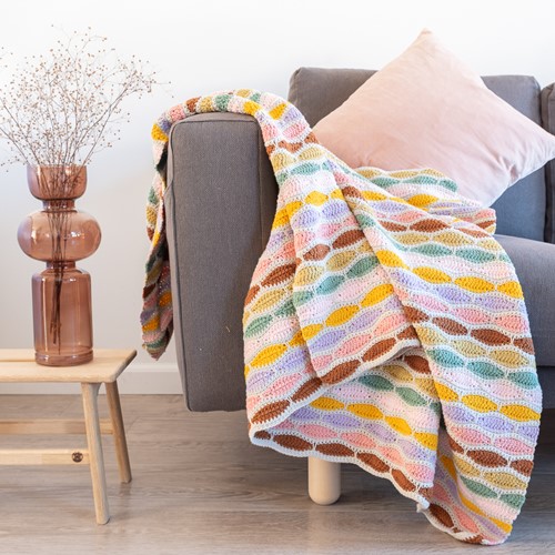 A4 PDF Stripy Waves Blanket